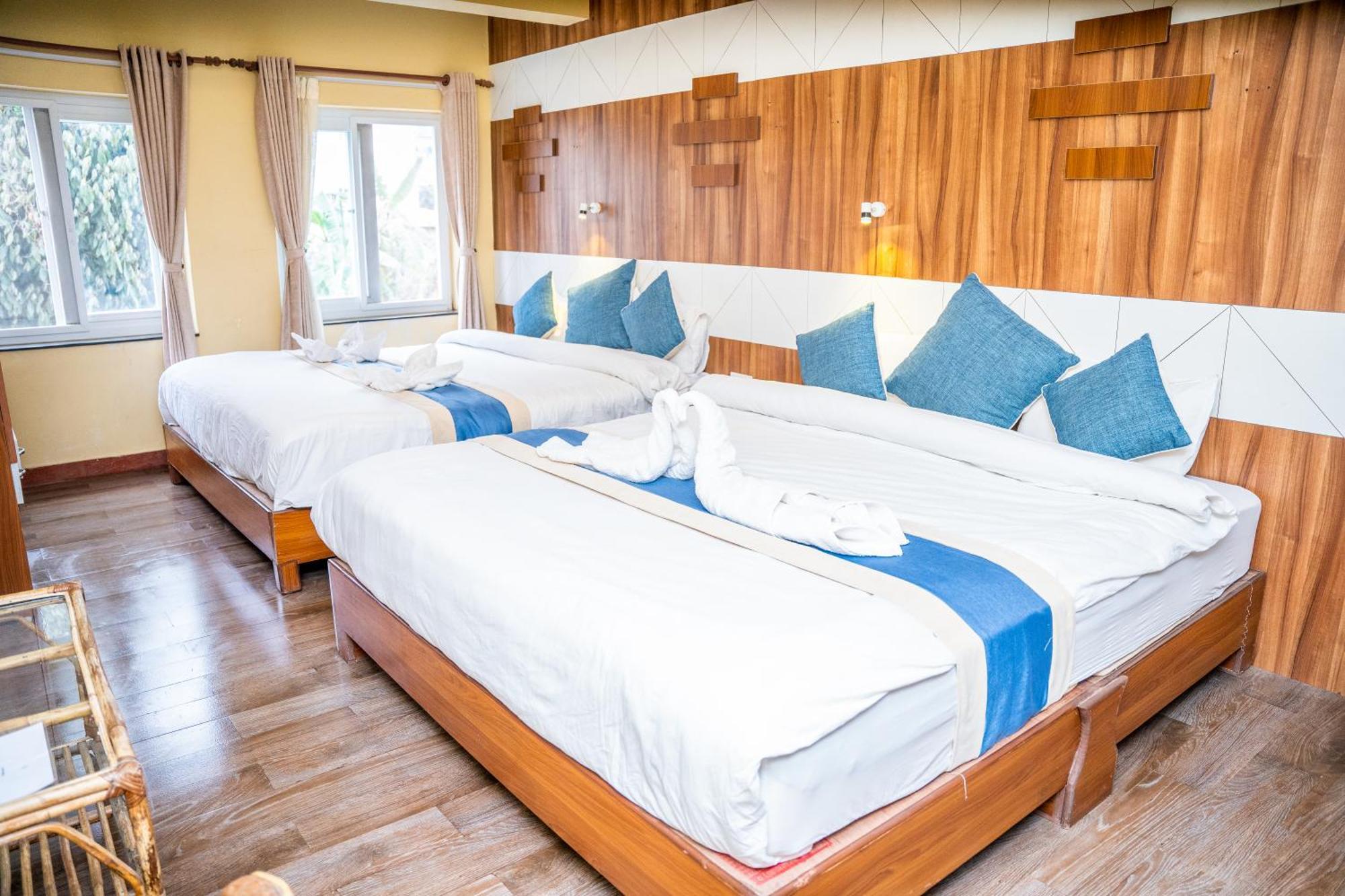 Hotel Glory Garden Покхара Екстер'єр фото