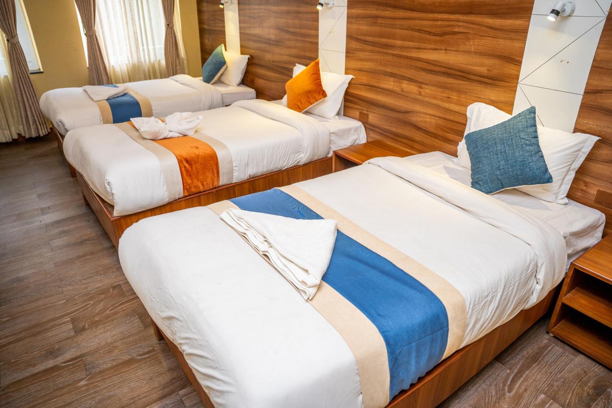 Hotel Glory Garden Покхара Номер фото